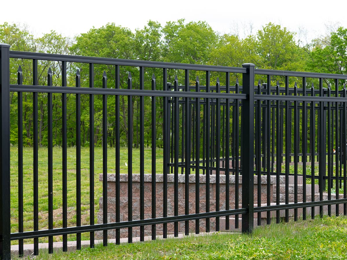 Aluminum decorative fencing in Kingston Massachusetts