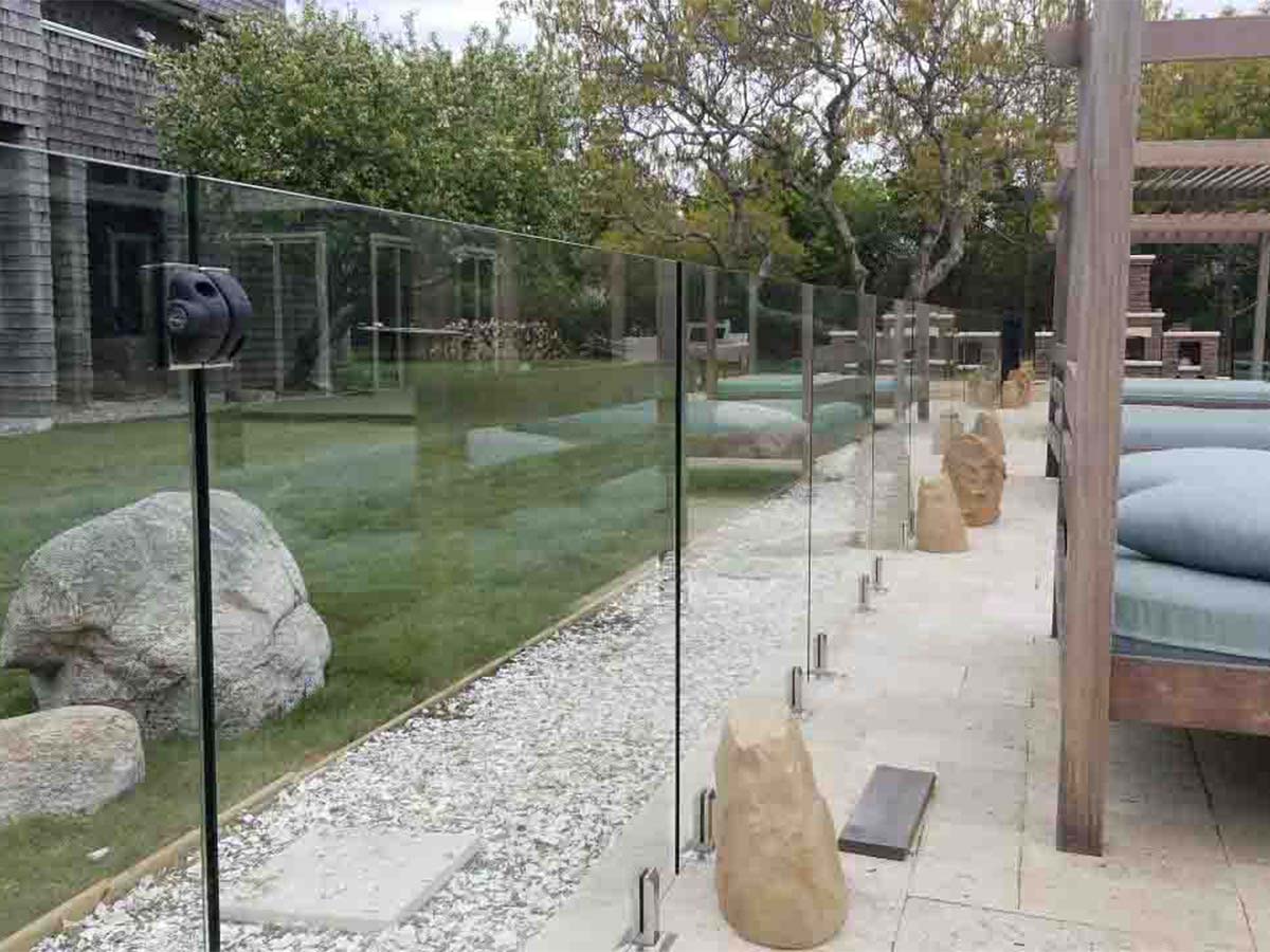 Glass fencing in Kingston Massachusetts