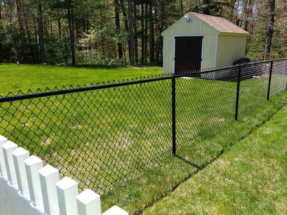 Southeastern Massachusetts Chain Link fence contractor in the Southeastern Massachusetts area.