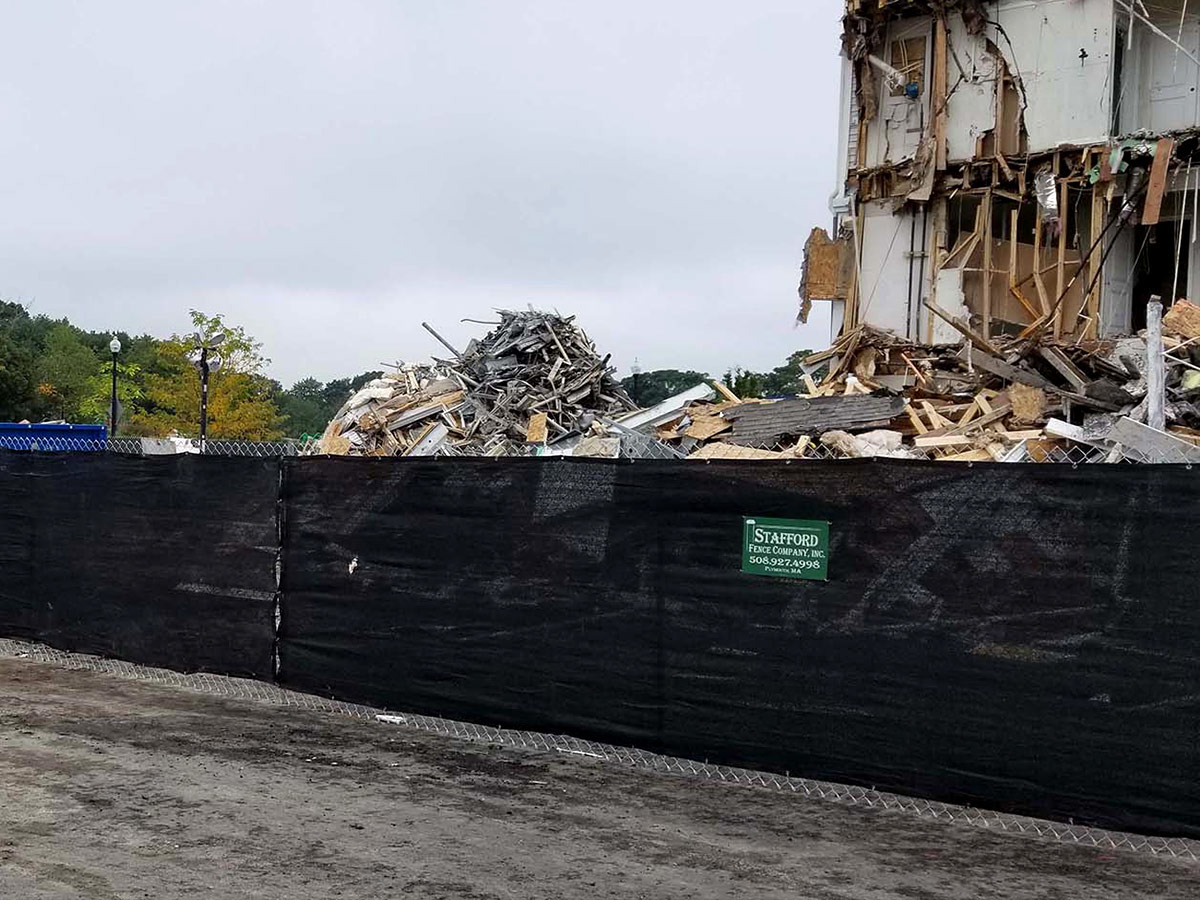 Temporary construction-sites fencing in Kingston Massachusetts